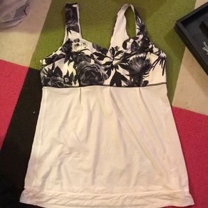 Lululemon flower top